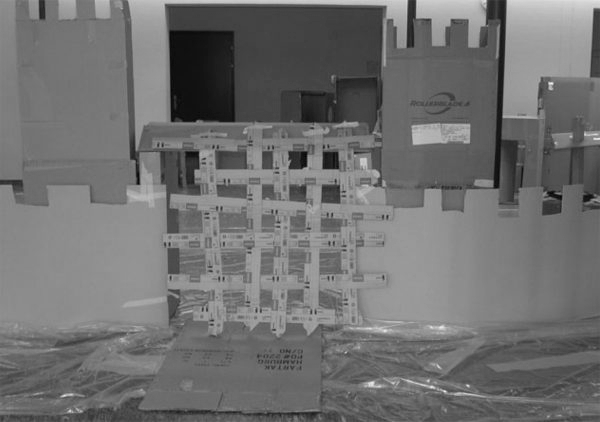 Burg bauen (Bild: Studienwoche “Wir bauen eine Burg”)