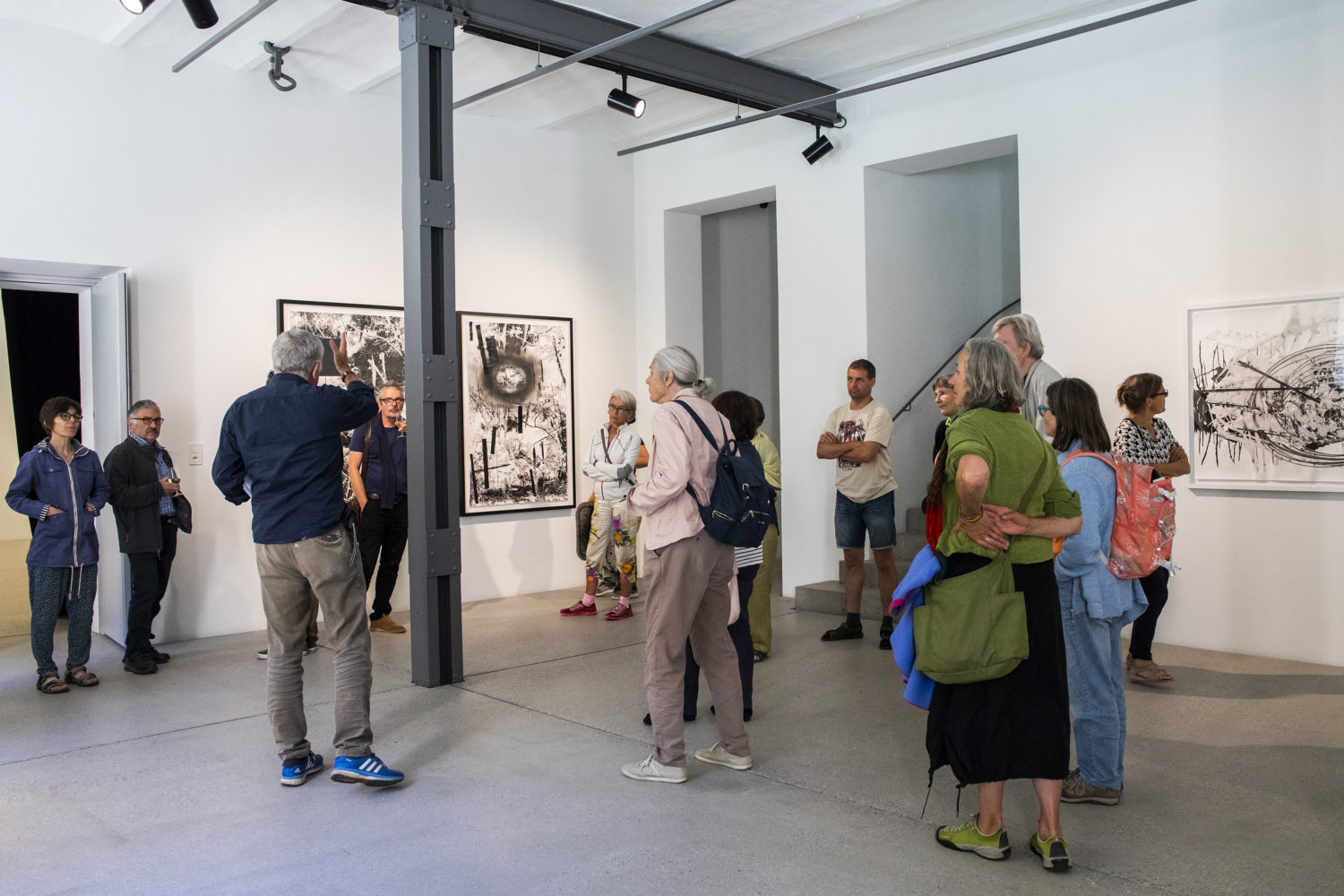 Fundaziun Nairs, Führung in der Ausstellung NAIRAS. Mare e Monti, Foto by Nelly Rodriguez